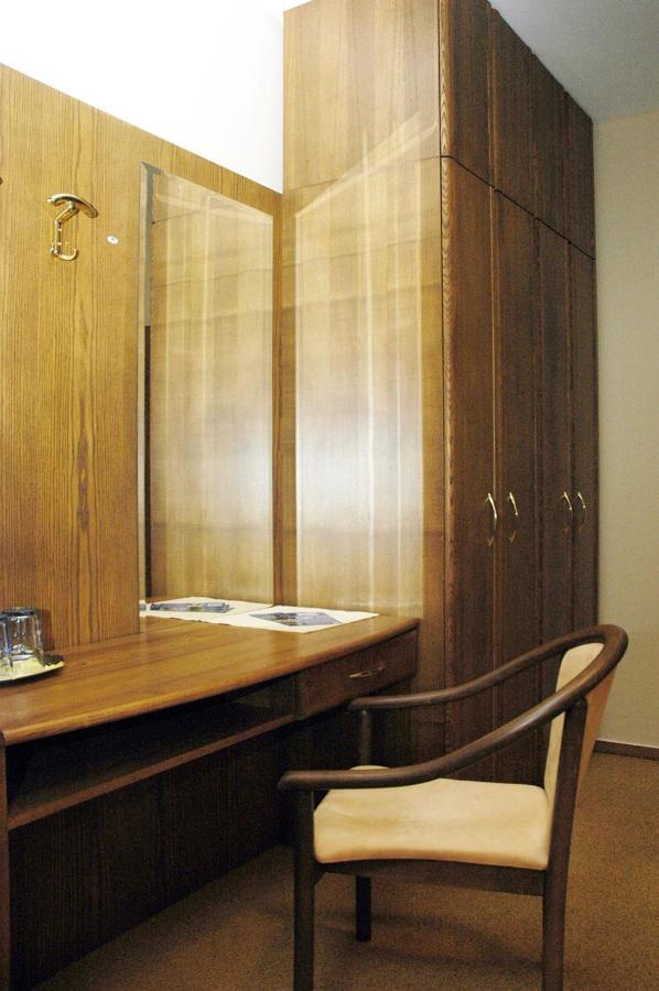 Hotel Restaurant Modra Hvezda Dobřany Екстериор снимка